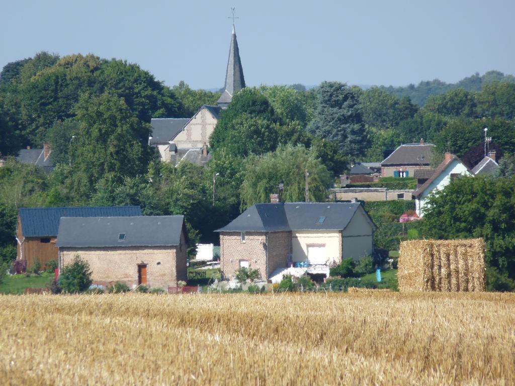 Montroty L'Etape Normande Bed & Breakfast エクステリア 写真